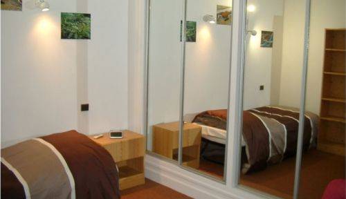 Loue 1 chambre meublée 12m² dans appartement - Lumineuse sur jardin (BoulBil -92)