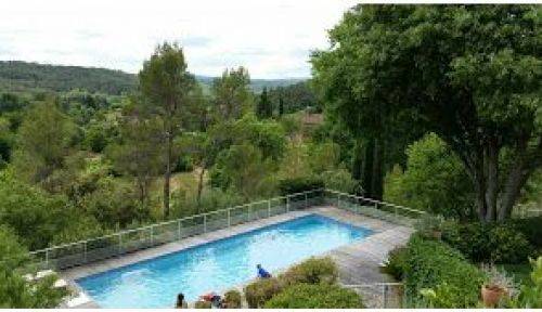 Propose 5 chambres d’hôtes Bastide Notre Dame Entrecasteaux (83)