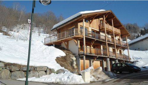 Loue appartement en Savoie divisé en 2 appartements - 20 couchages