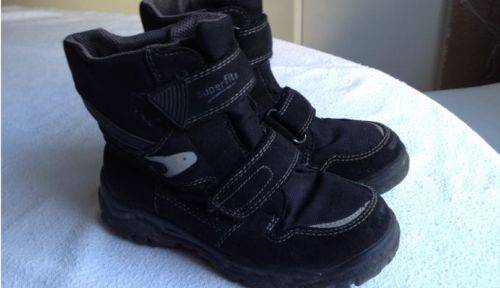 Chaussures d’hiver Goretex Super Fit pointure 32