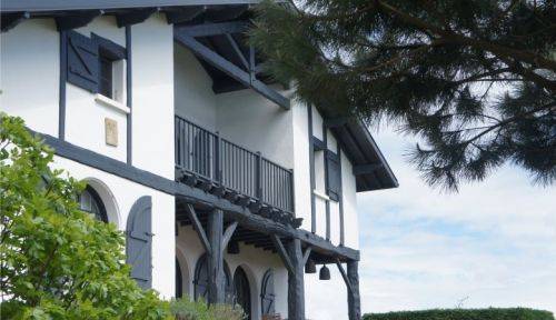 Loue maison de 350m² à Bidart sur la côte basque - 12 couchages
