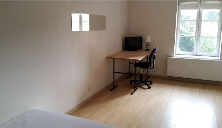 Loue studio meublé - 20m² - Tassin-la-Demi-Lune