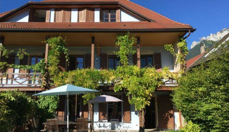 Loue maison spacieuse et bien placée (Menthon-saint-bernard - Lac d’Annecy, 74) 12 couchages