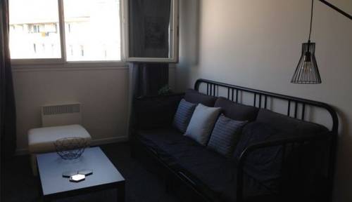 Loue studio à Marseille 5’ du vieux port - 22m²