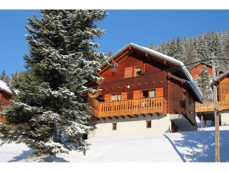 Loue chalet familial Le Biot (74) - 8 couchages proche multiples stations
