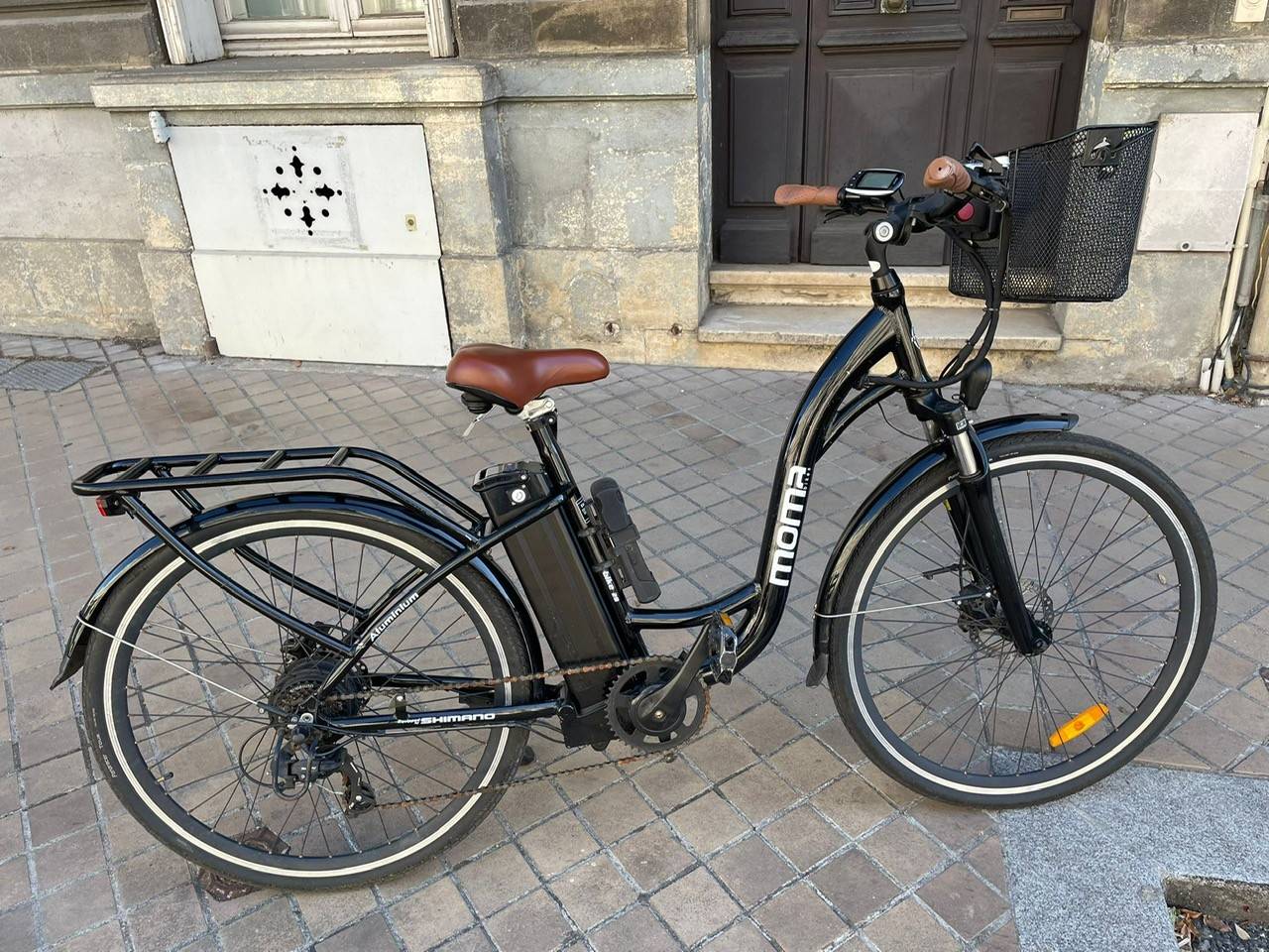Vélo Moma E-bike 28 Hydr