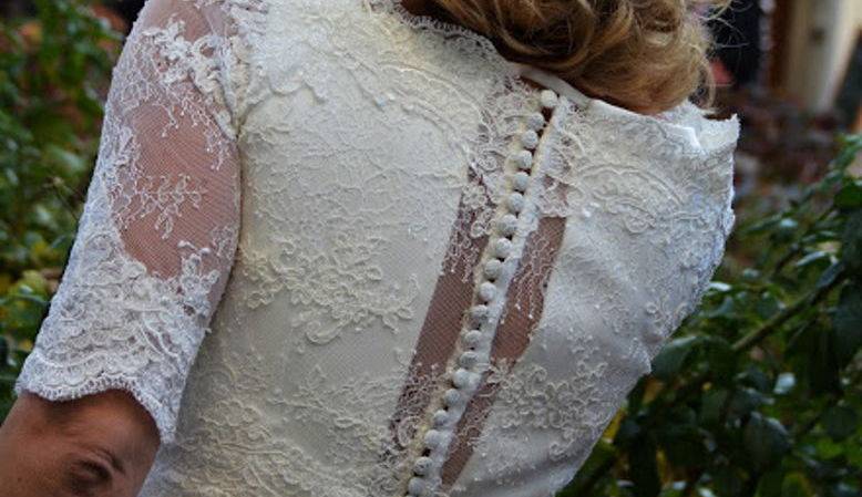 Boléro en dentelle manche 3/4