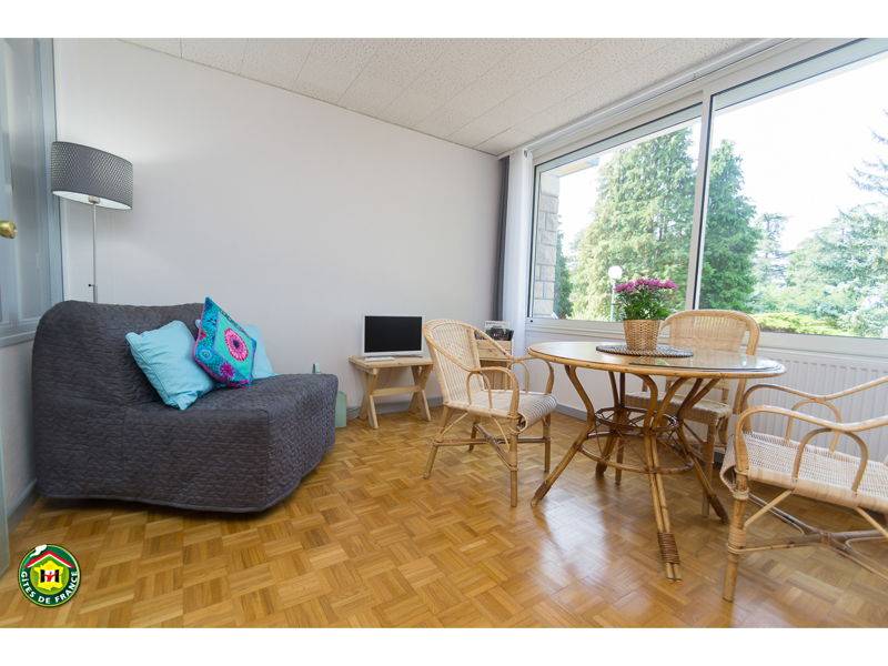 Loue gîte à Vienne (38) au sud de Lyon - 5 mn de la gare - 2 couchages