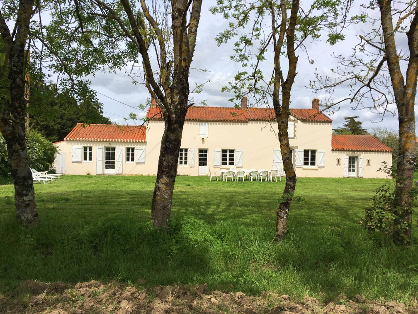 Loue maison familiale à 2 km de la mer - Brétignolles-sur-Mer (85) - 12 couchages