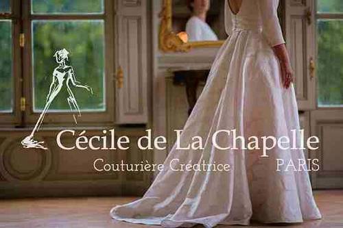 Couturiere Robe de mariées sur mesure et Robe de baptême à l’ancienne