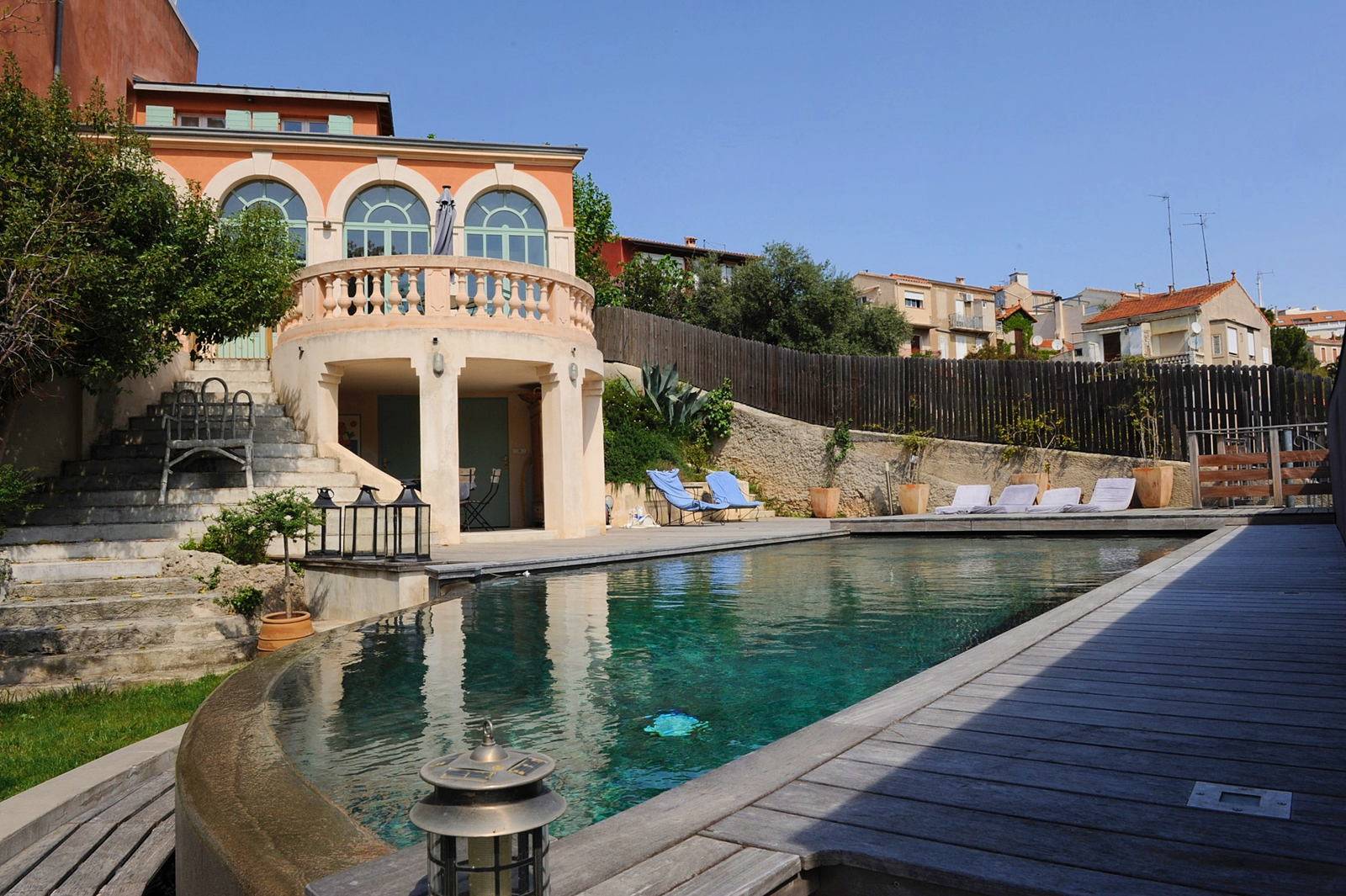 Loue superbe Bastide avec piscine : 8 personnes - près de la mer - Marseille 7ème