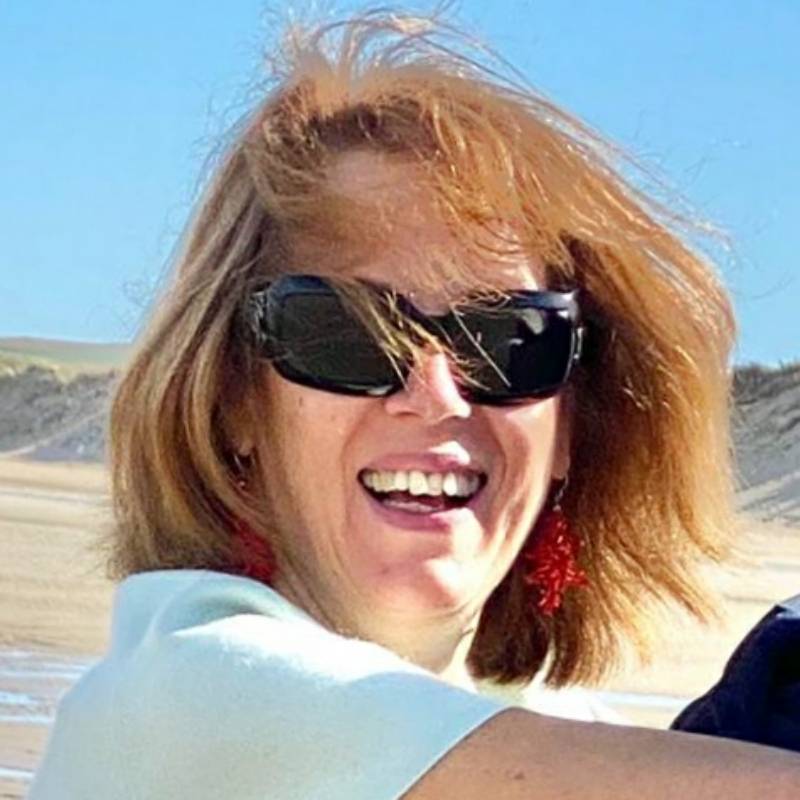 Hélène T.