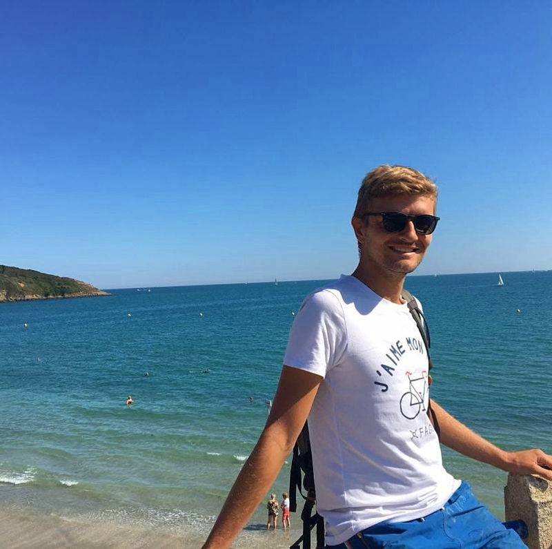 Sébastien