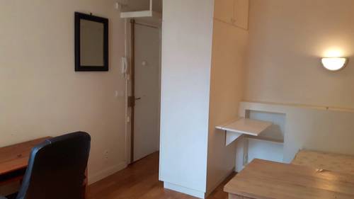 Loue studio 17m², Paris 14ème