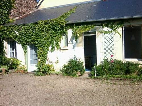 Propose une place dans coloc maisonnette dans jardin - Rennes quartier Motte Brulon