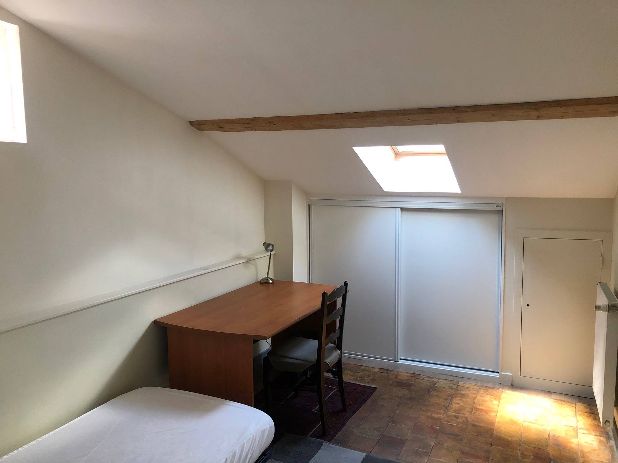 Chambre meublée pour étudiant, proche hôpitaux sud, St-Thomas, Métro