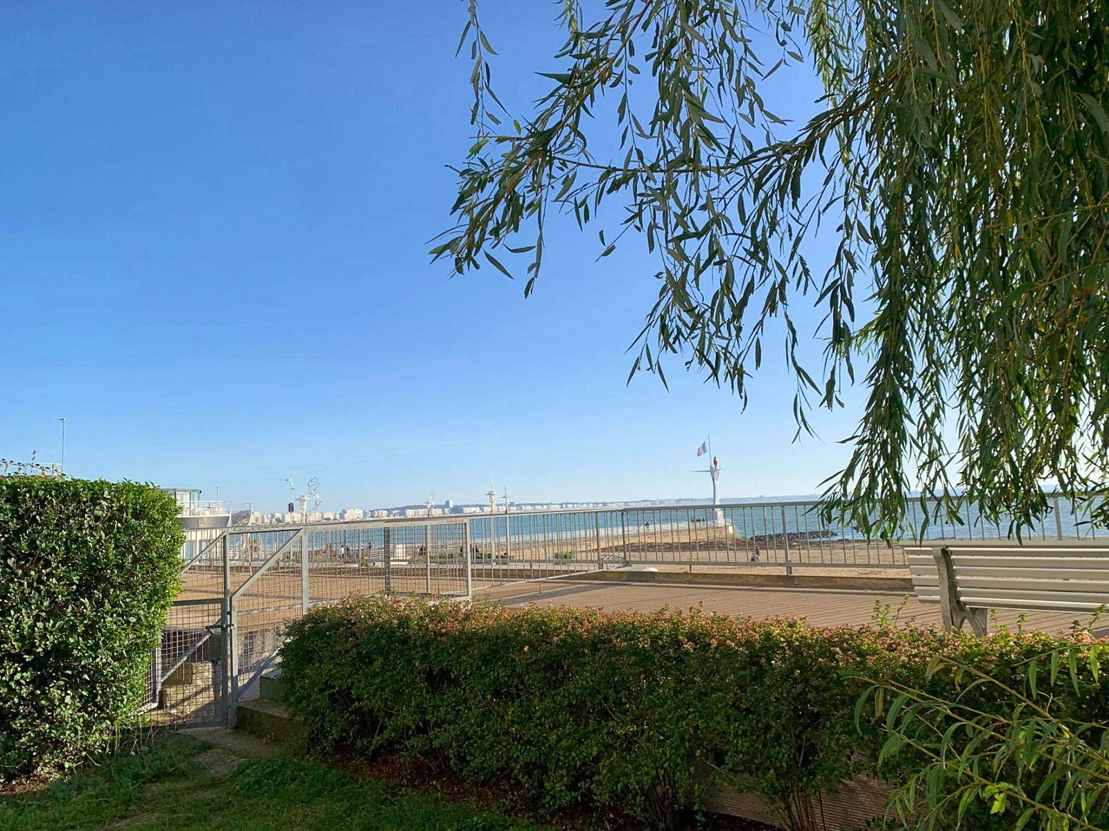 Loue appartement sur plage au Pouliguen (44) - 3 chambres - 8/10 couchages