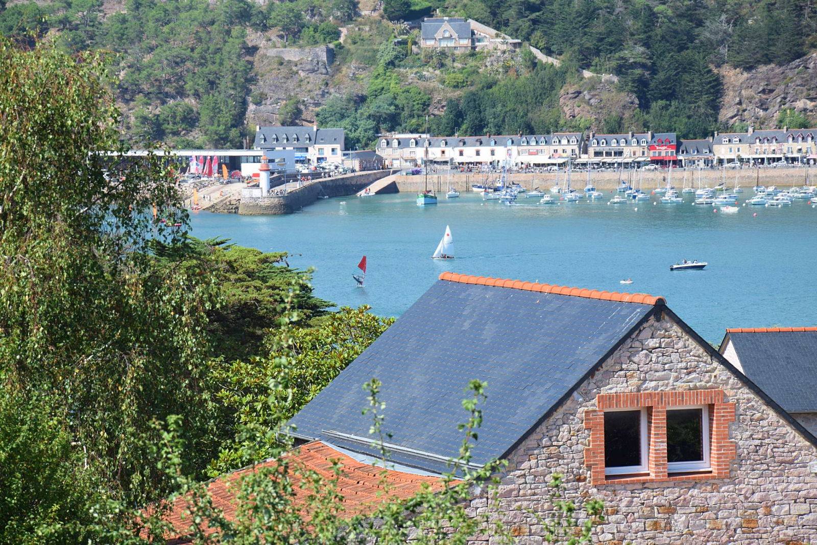 Loue maison avec vue mer à 5 mn à pied de la plage - 6 couchages - Erquy
