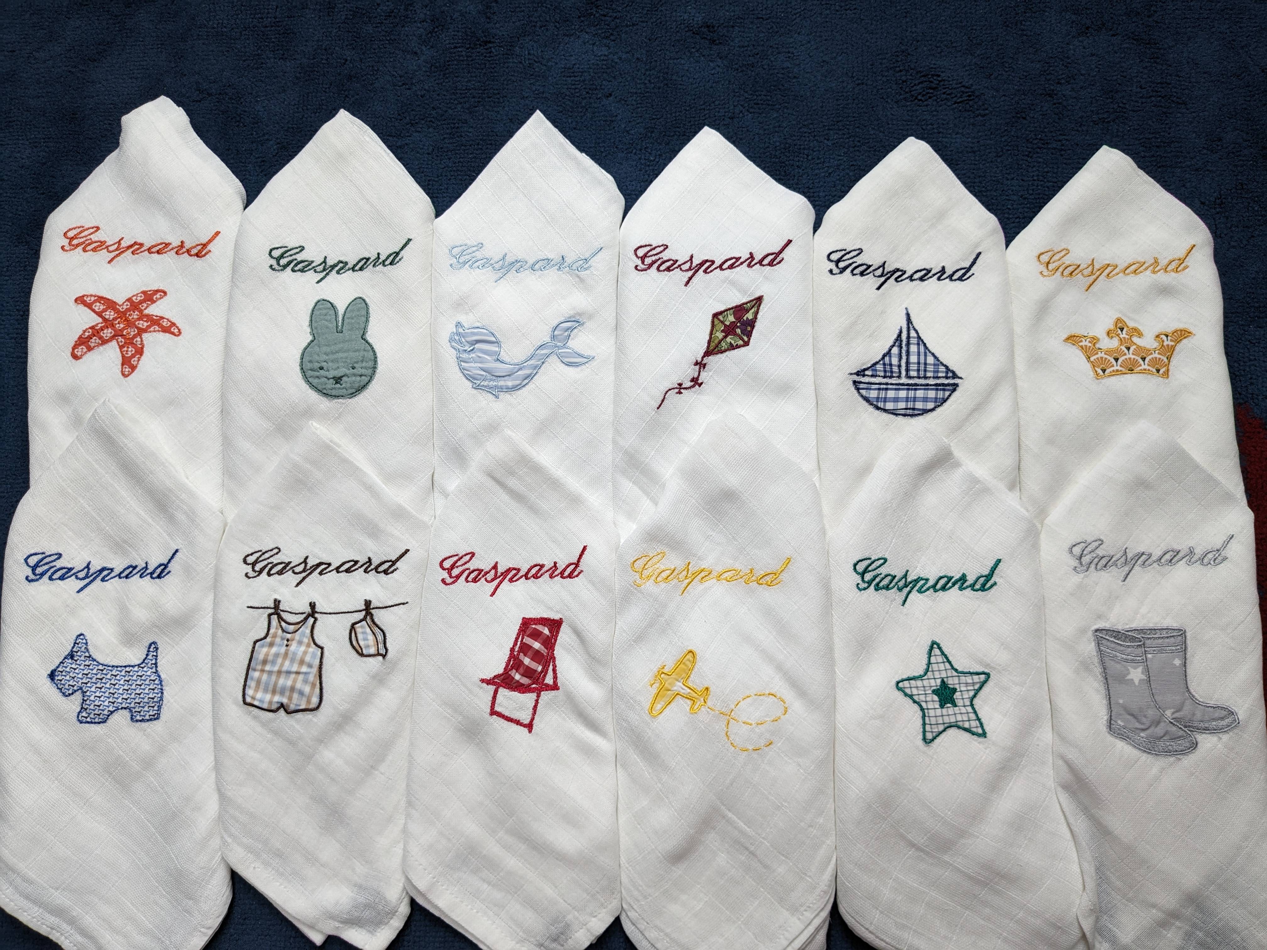 Vends Lange brodé personnalisé : cadeau de naissance