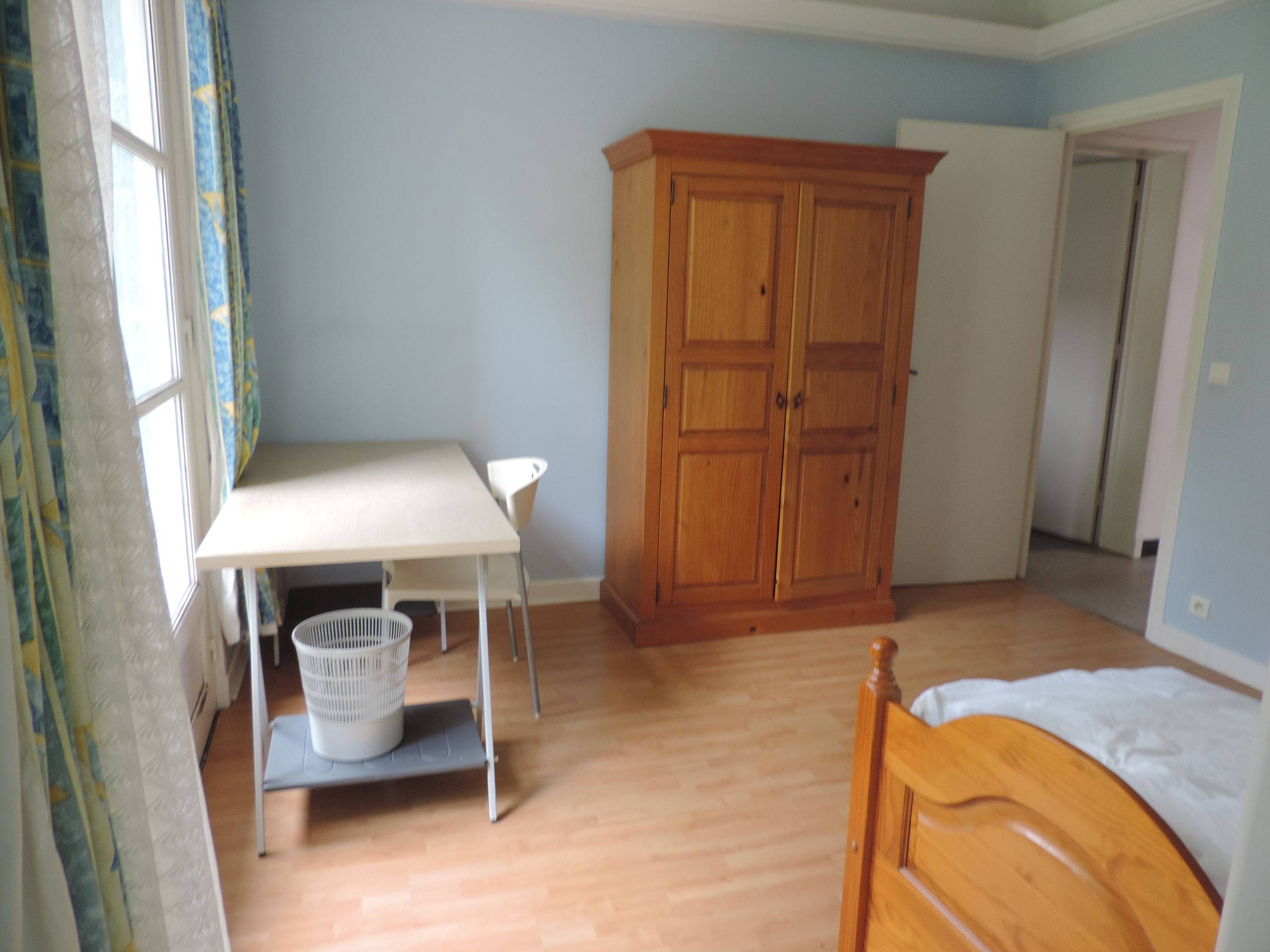 Loue chambre meublée Lille, proximité université catholique