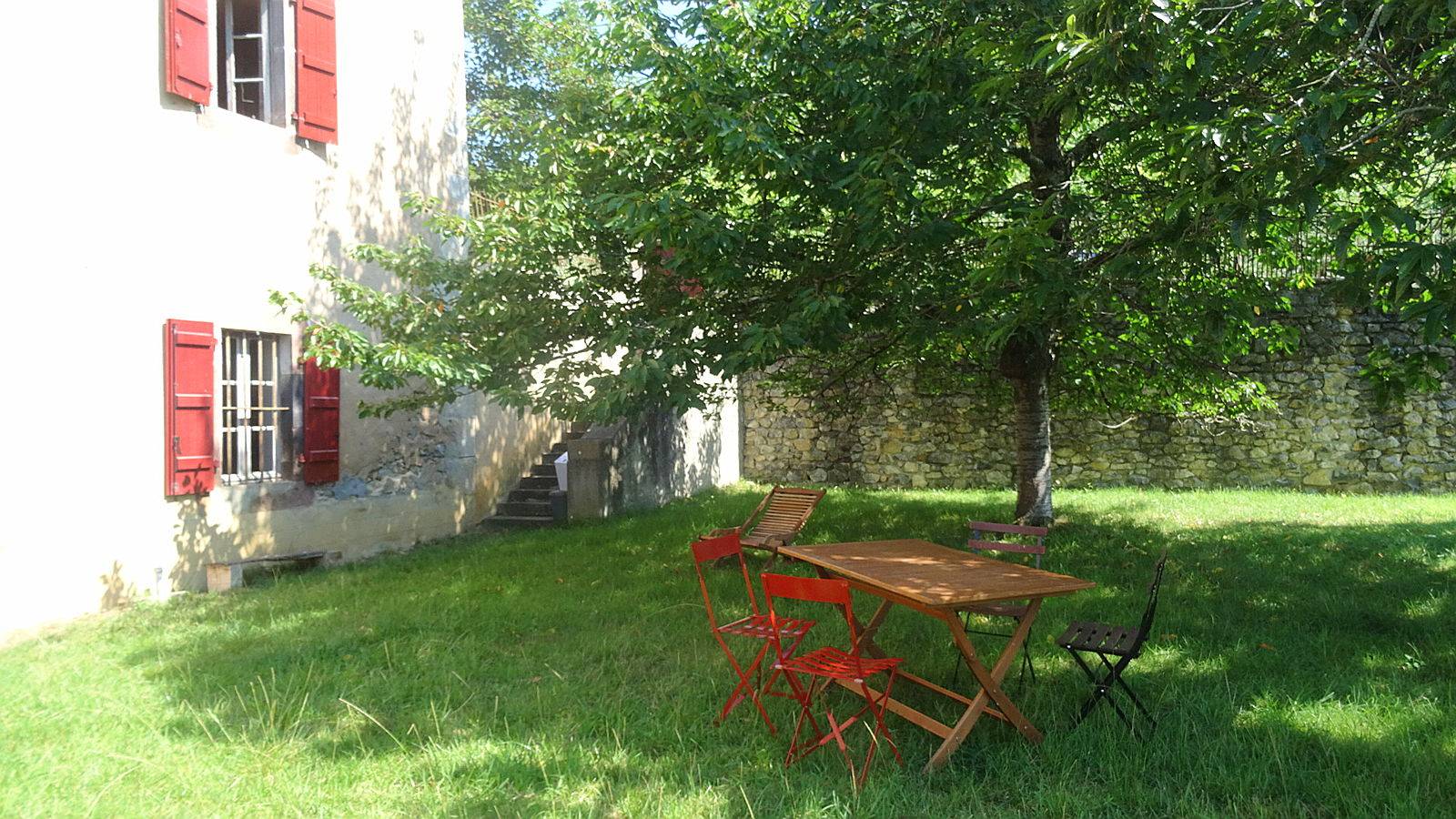 Loue maison de caractère 1822 pays basque - 10 couchages - 4 chambres - Jaxu (64)