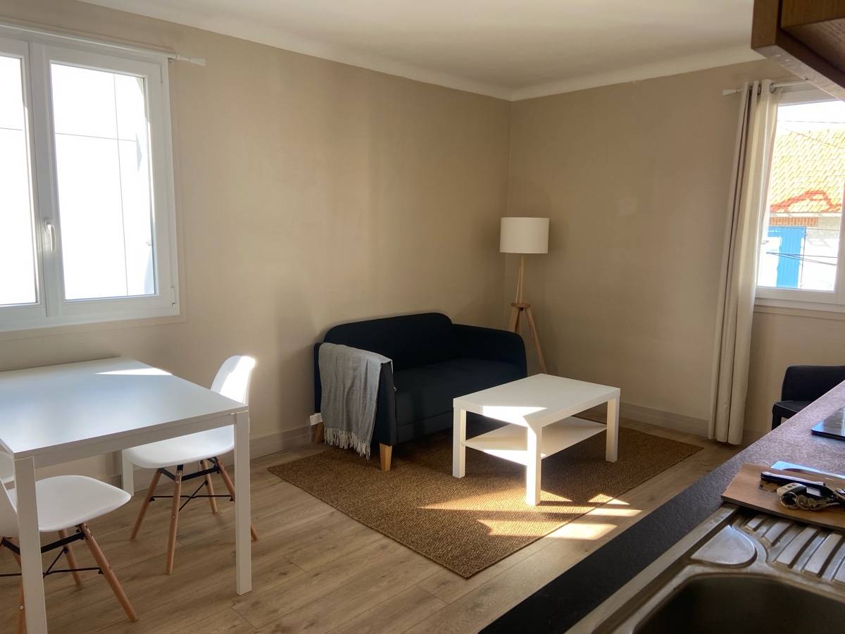 Loue T2 32m² meublé à Nantes quartier Sainte Thérèse