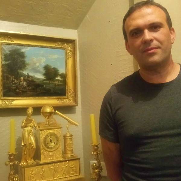 Éric M.