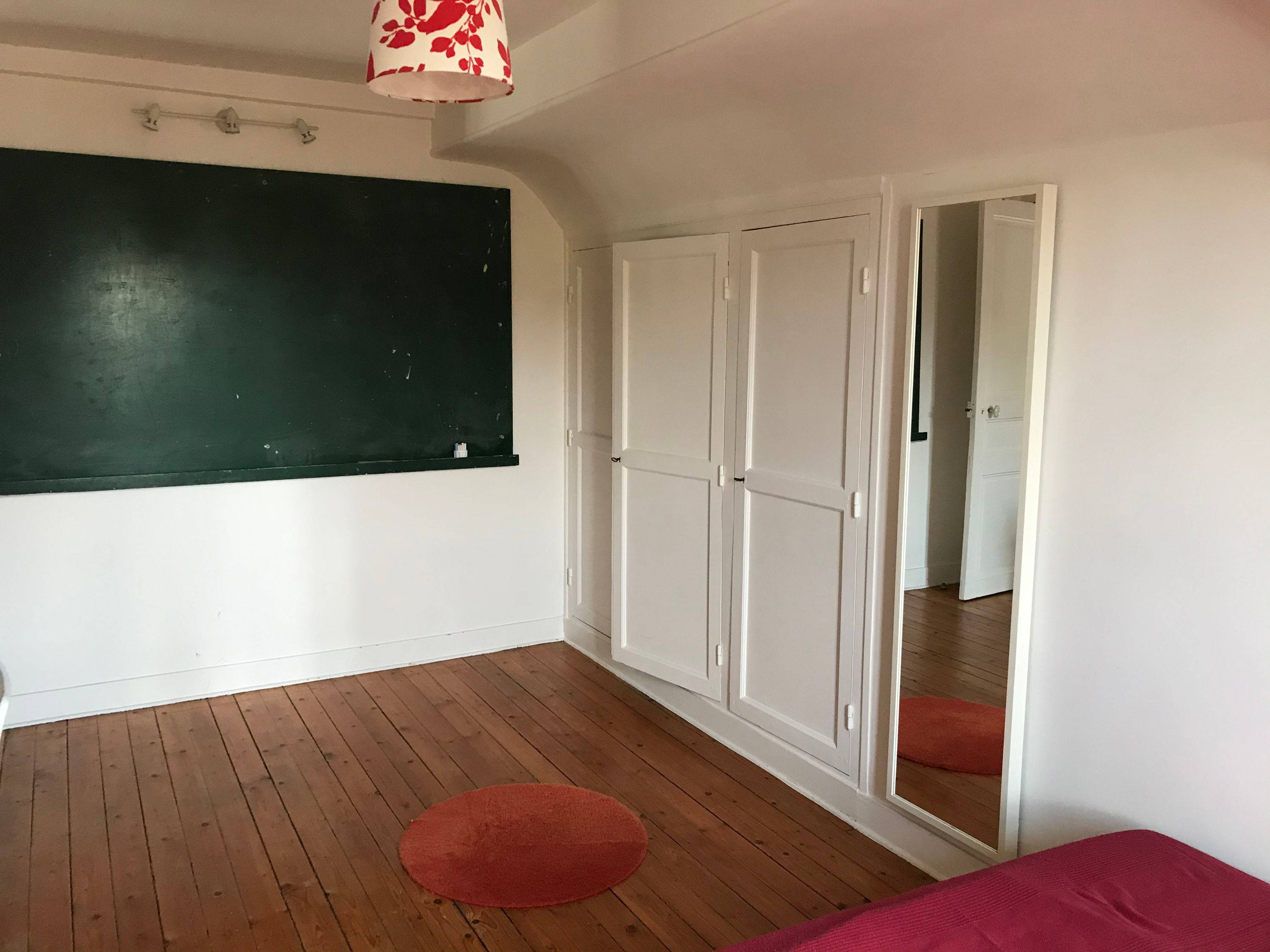 Loue chambre chez l’habitant à Saint-Germain-en-Laye