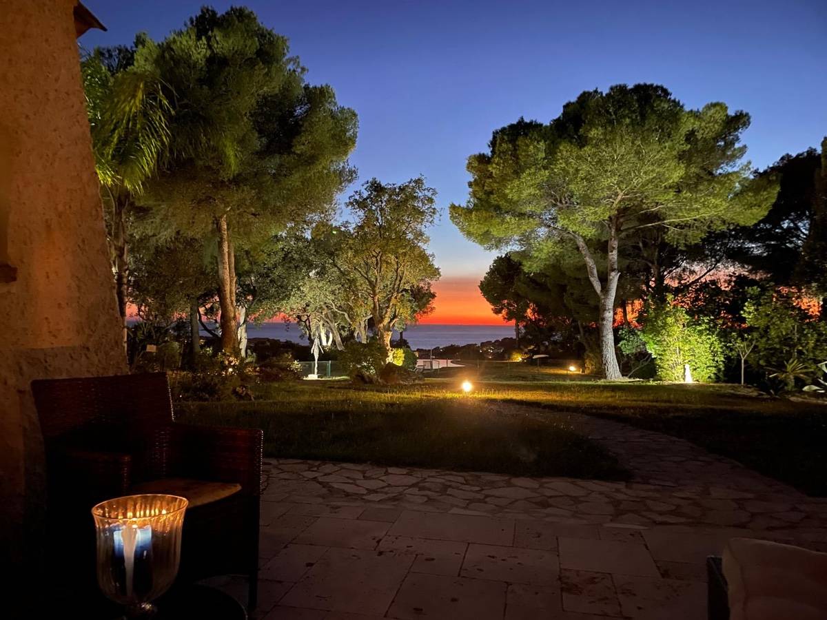 Magnifique Bastide vue mer panoramique piscine chauffée jacuzzi Six Fours Les Plages 10/12 couchages