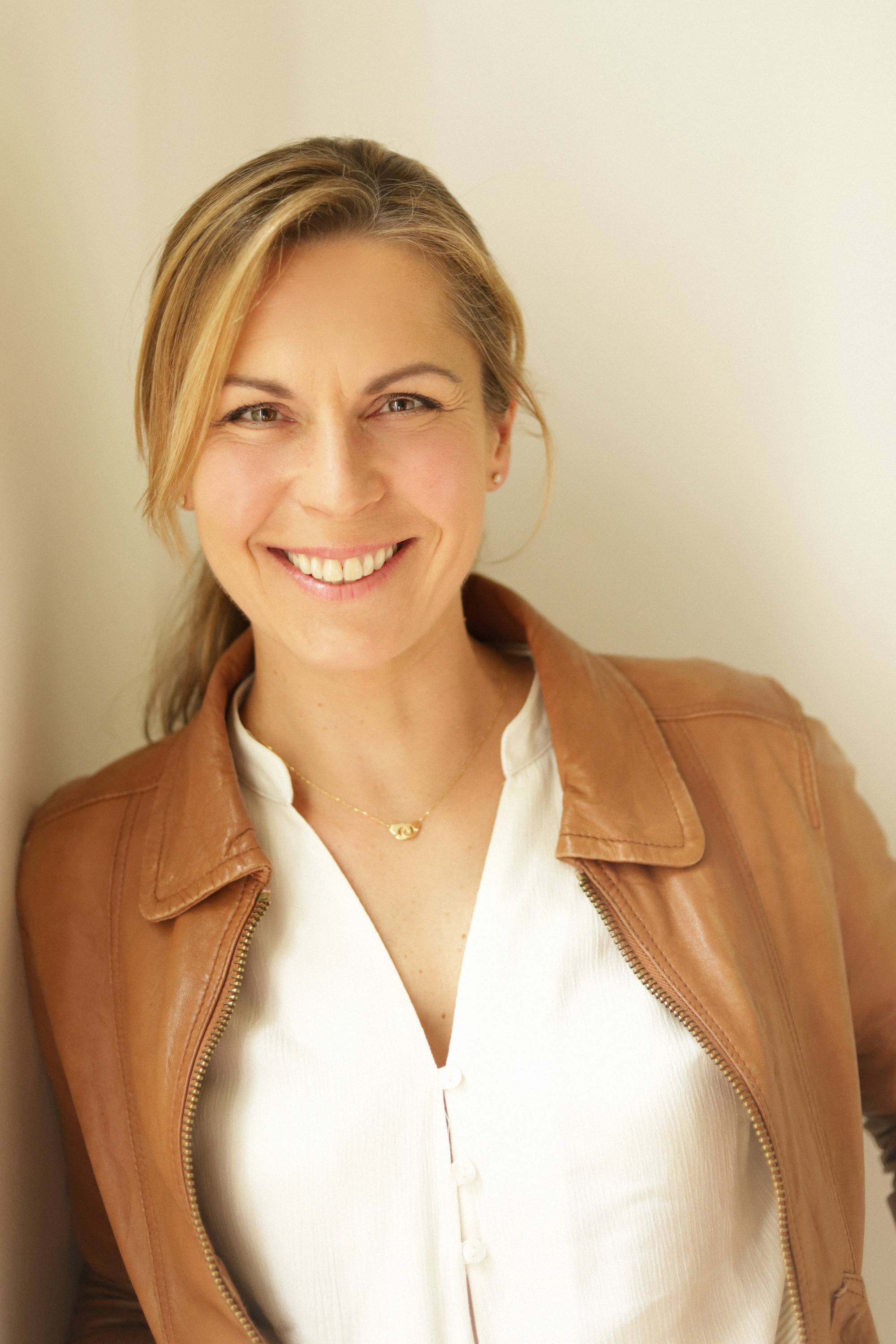 Émilie.