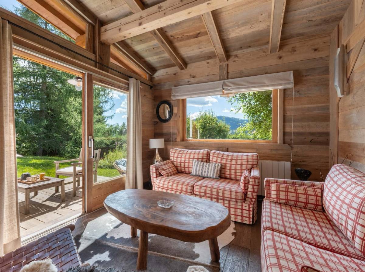 Loue chalet familial d’architecte - Charme, confort et nature à deux pas du Mont d’Arbois - 8 couchages
