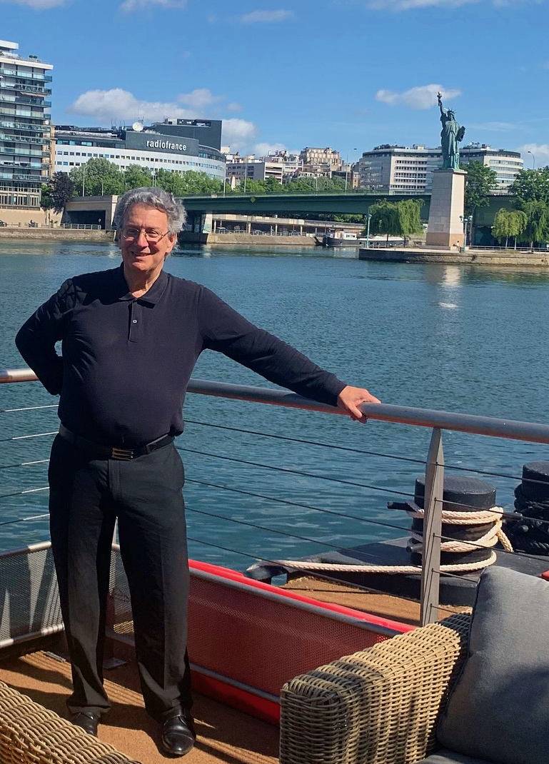 Propose cours de piano (tous âges) niveau débutant-moyen chez vous (français/english) Versailles