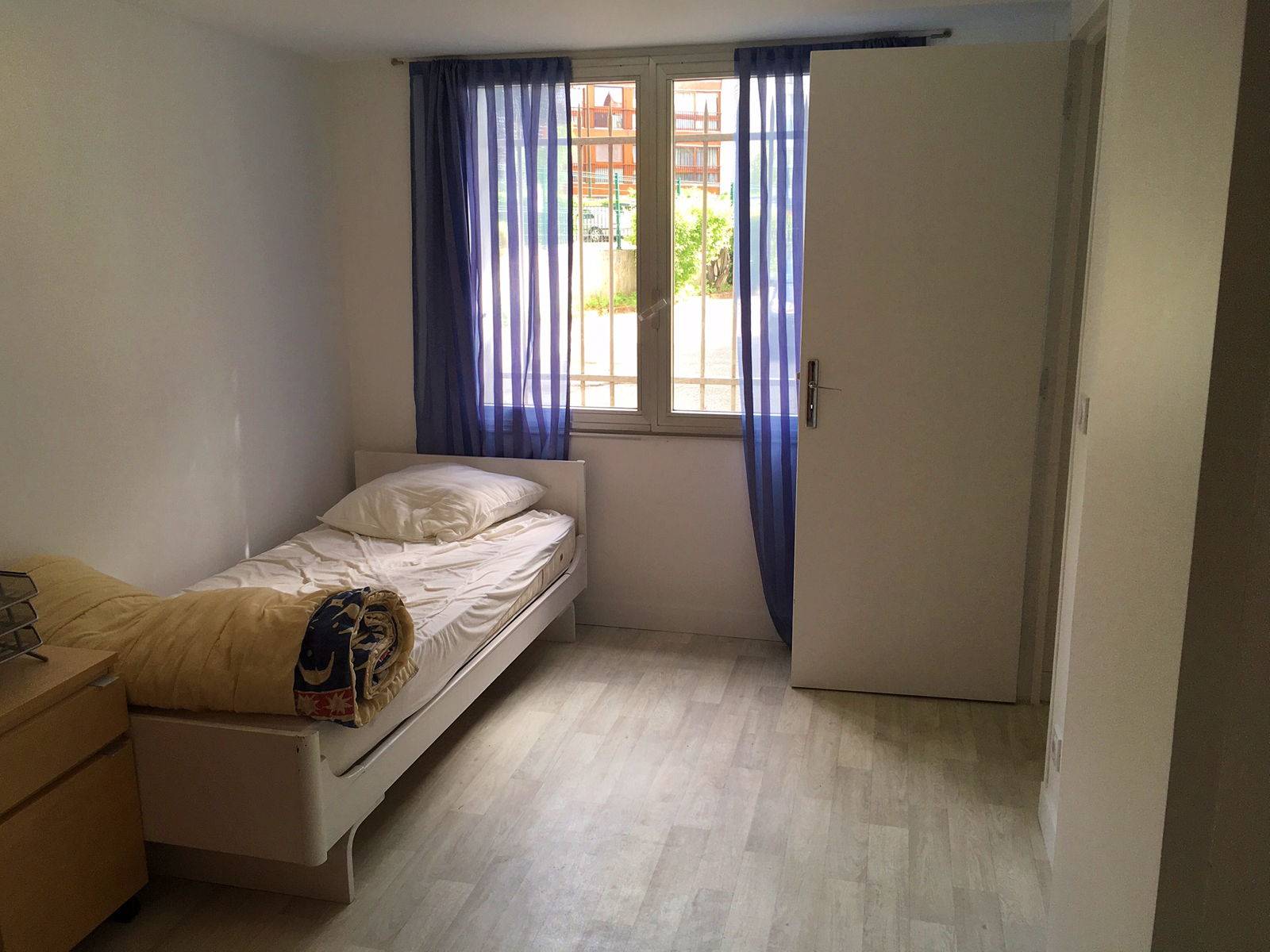 Loue 2 pièces meublées 28m² chez l’habitant au Chesnay