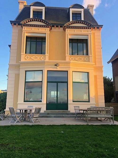 Loue uniquement pour les semaines de Noël, villa d’exception sur la digue, 12 couchages, 6 chambres, Saint-Malo