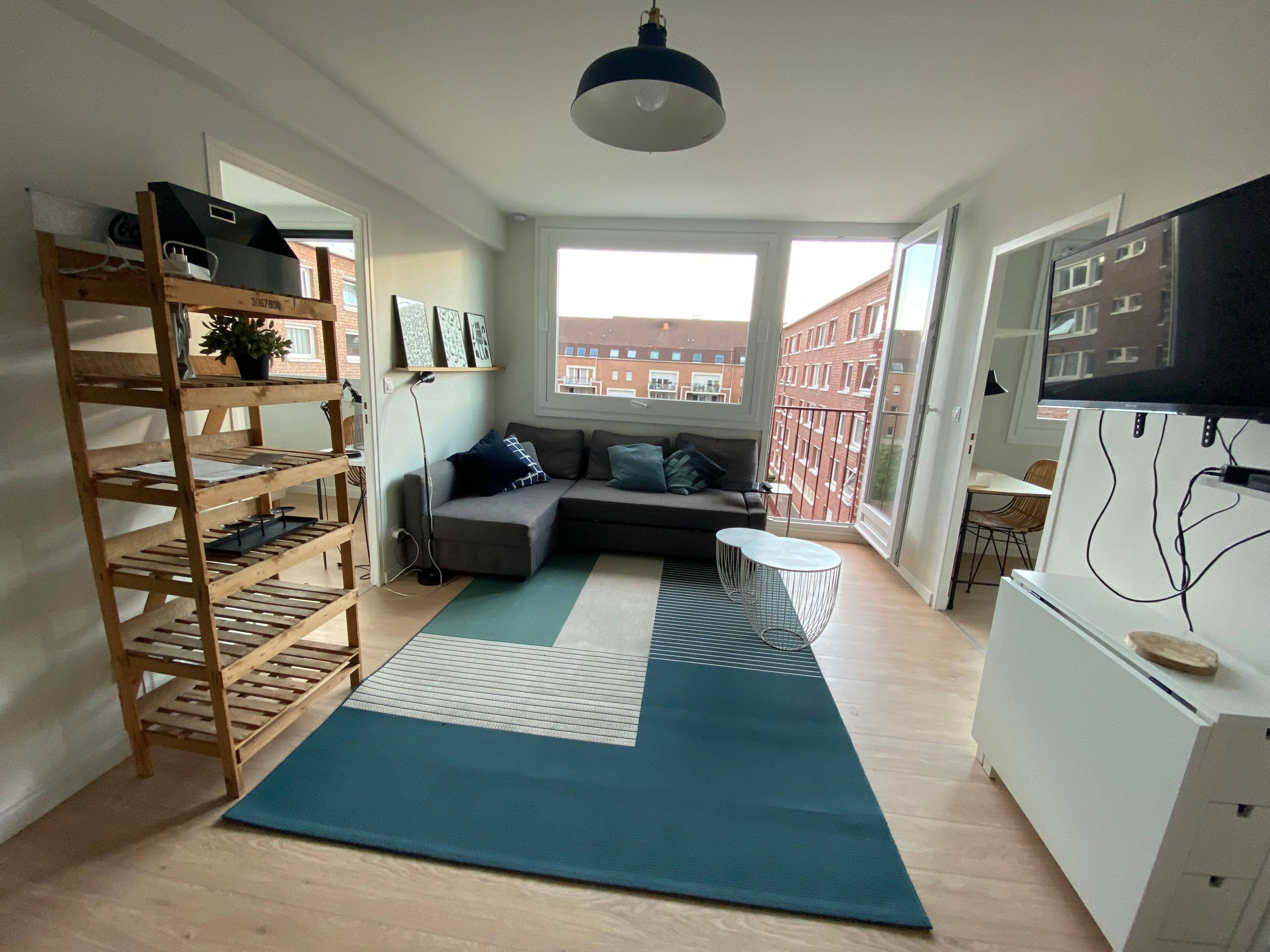 Loue appartement secteur La Catho de standing, 3 chambres, 3 sdb, parking, idéal pour 3 colocataires étudiants