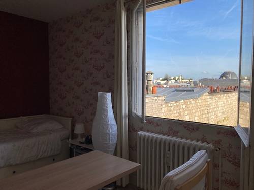 Loue studio 20m² à Paris 7ème, quartier Segur immeuble de standing