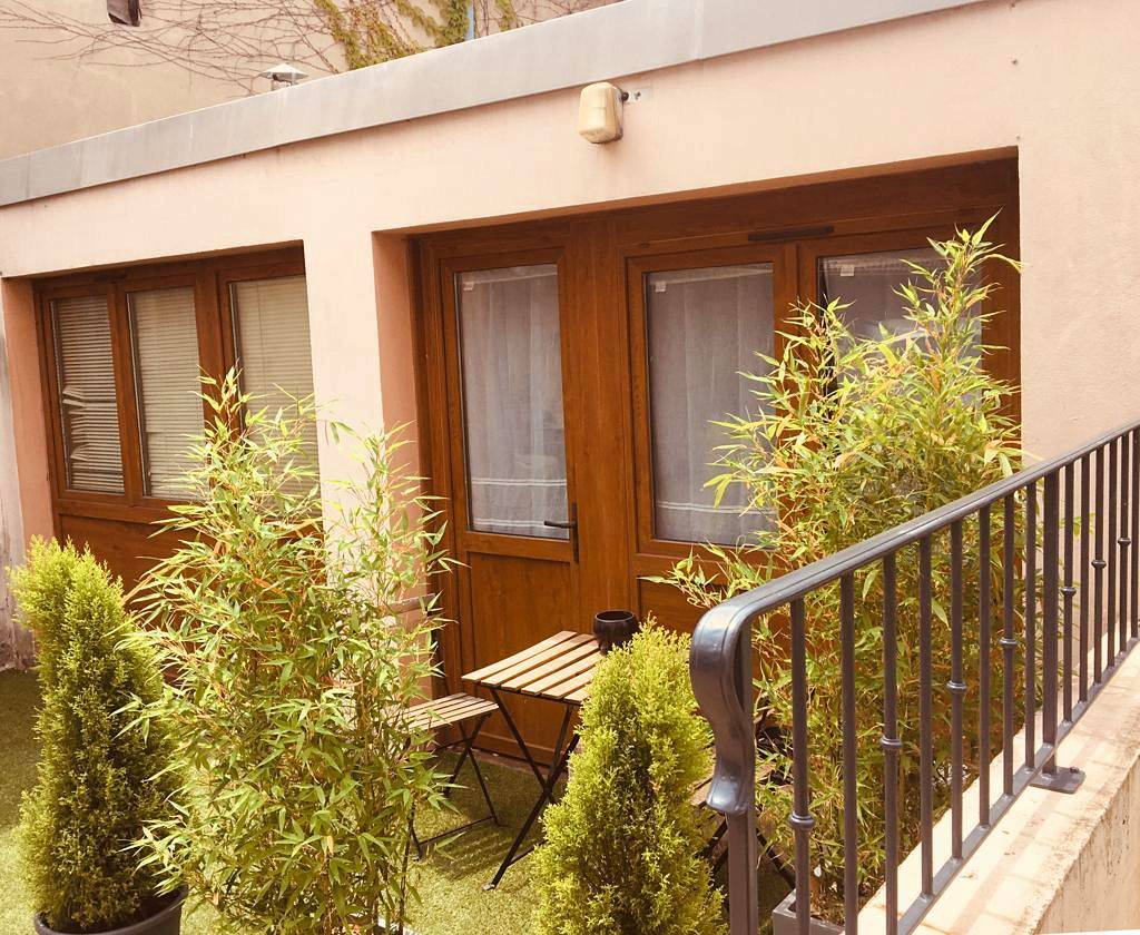 Loue T2 de 30m² dans Tassin centre proche Lyon