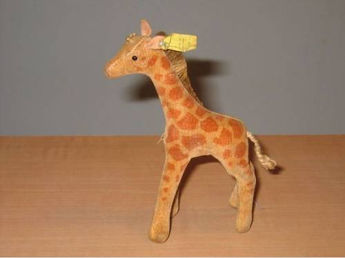 Petite girafe en peluche années 50