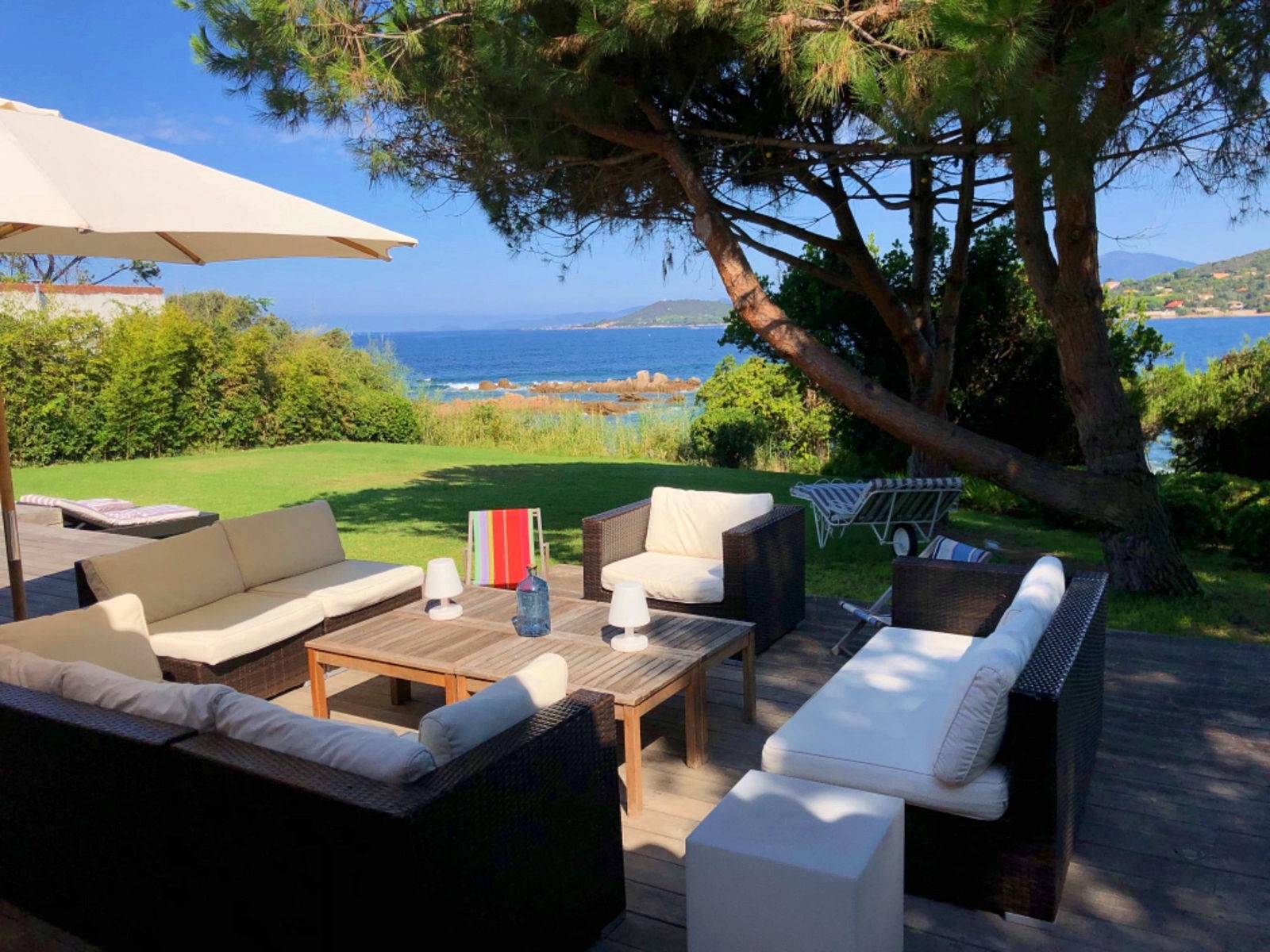 Loue villa « pieds dans l’eau » golf d’Ajaccio, 8 couchages