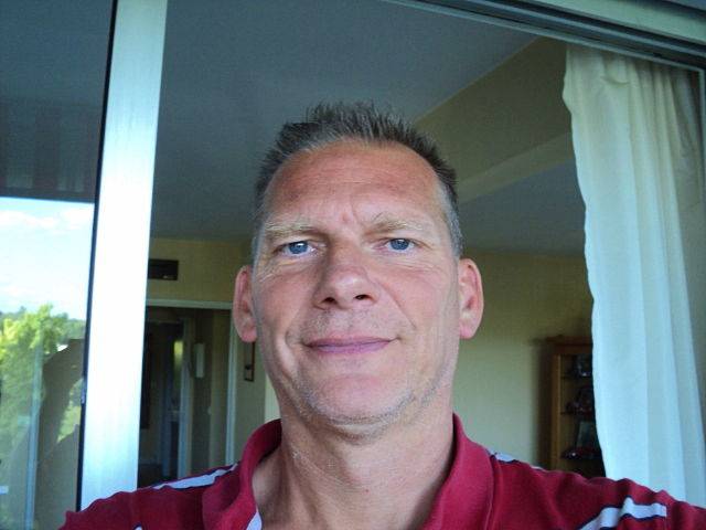 Propose 2 places pour covoiturage de Versailles à Morlaix ou de Versailles à Carnac et retour