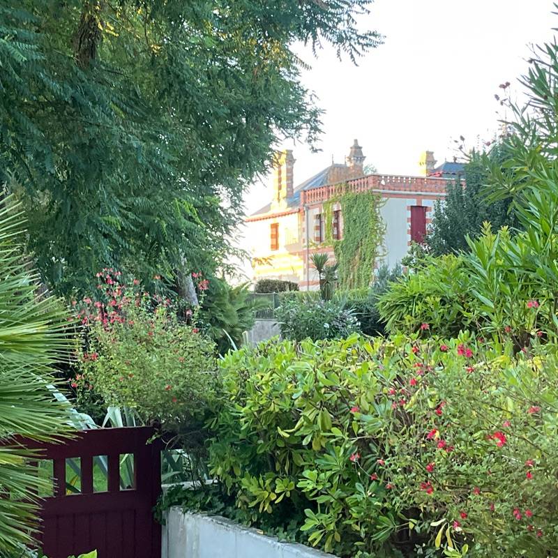 Régine F.
