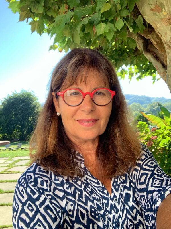 Caroline R.