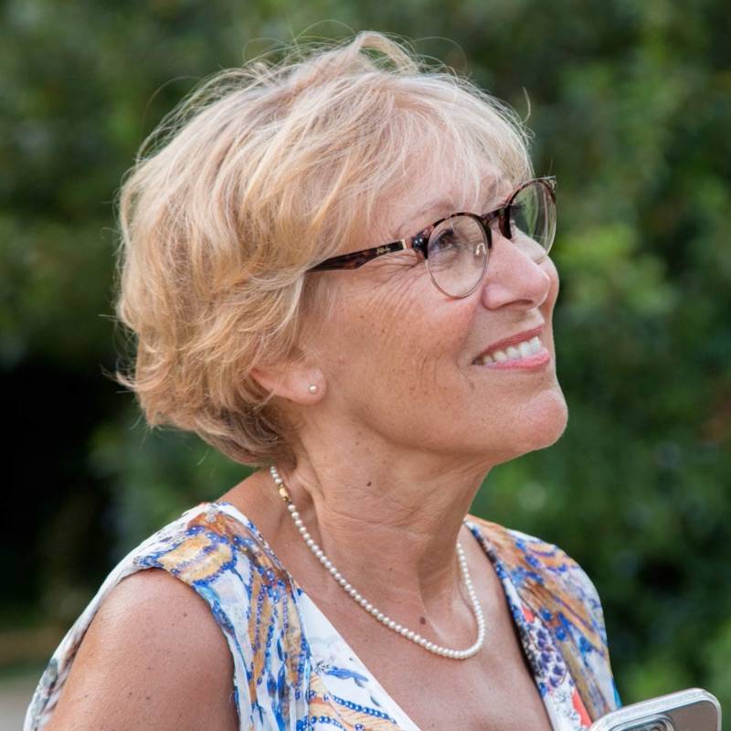 Cécile B.