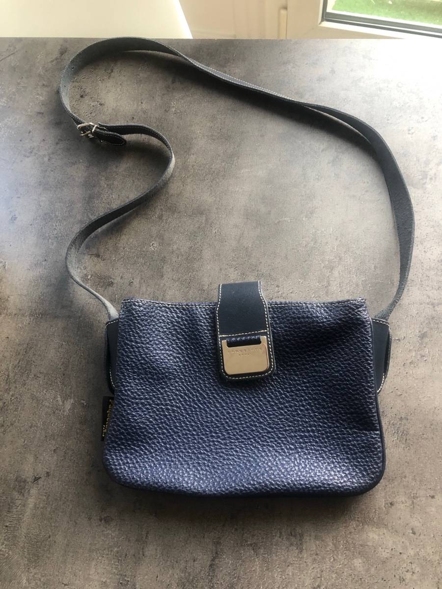 Vends sac à main Paquetage en excellent etat