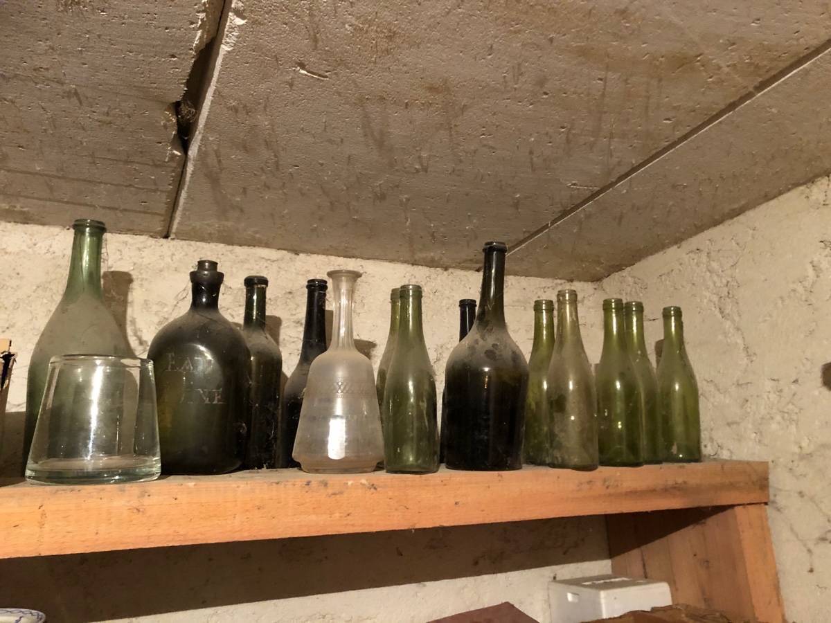 Vends lot de bouteilles anciennes + carafes