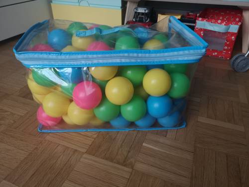 Balles multicolores