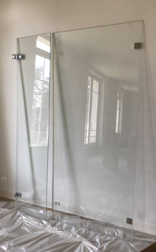 Vends Paroi de douche en verre Hauteur 2m