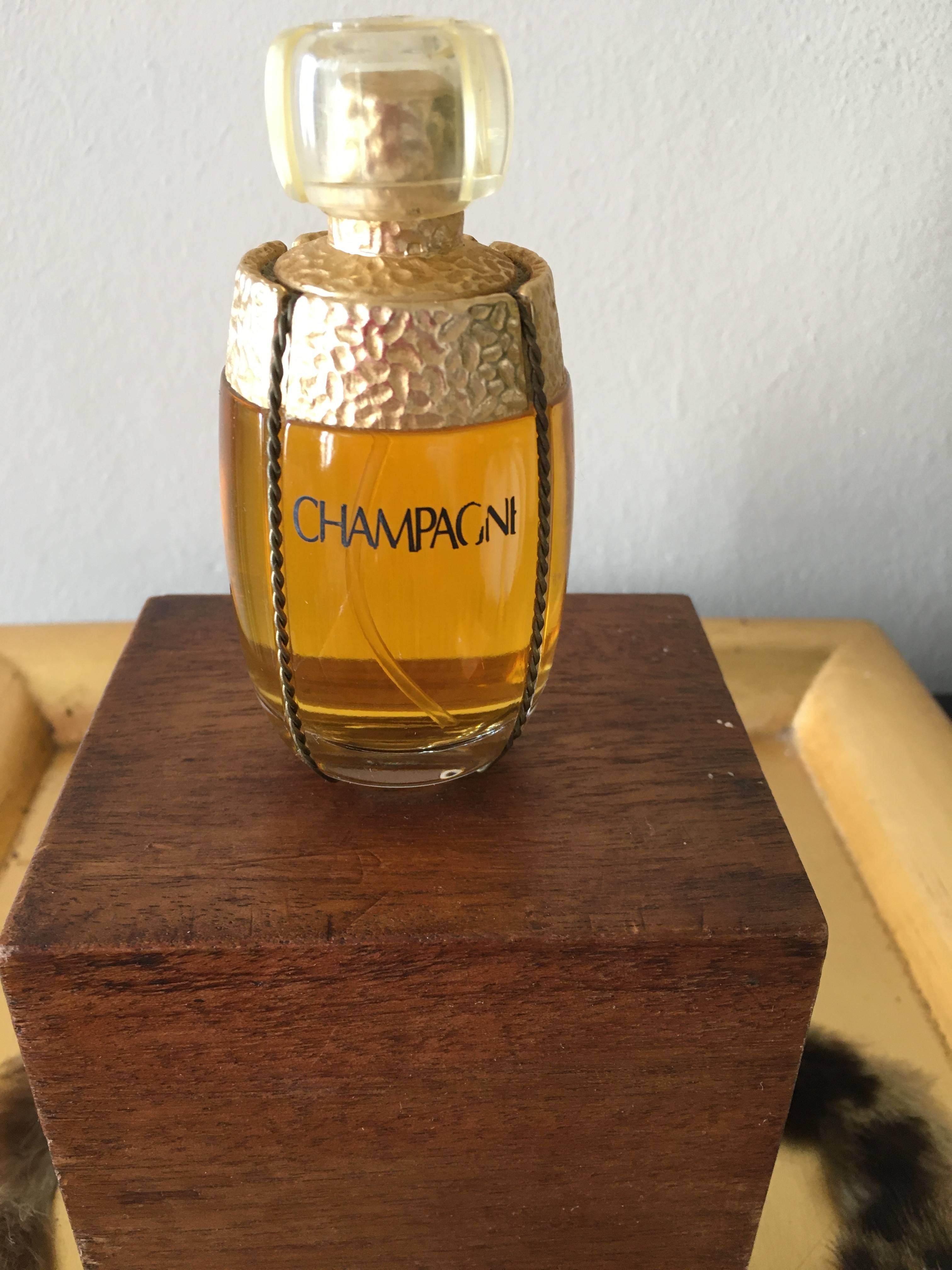 Flacon de collection,Champagne Yves Saint Laurent