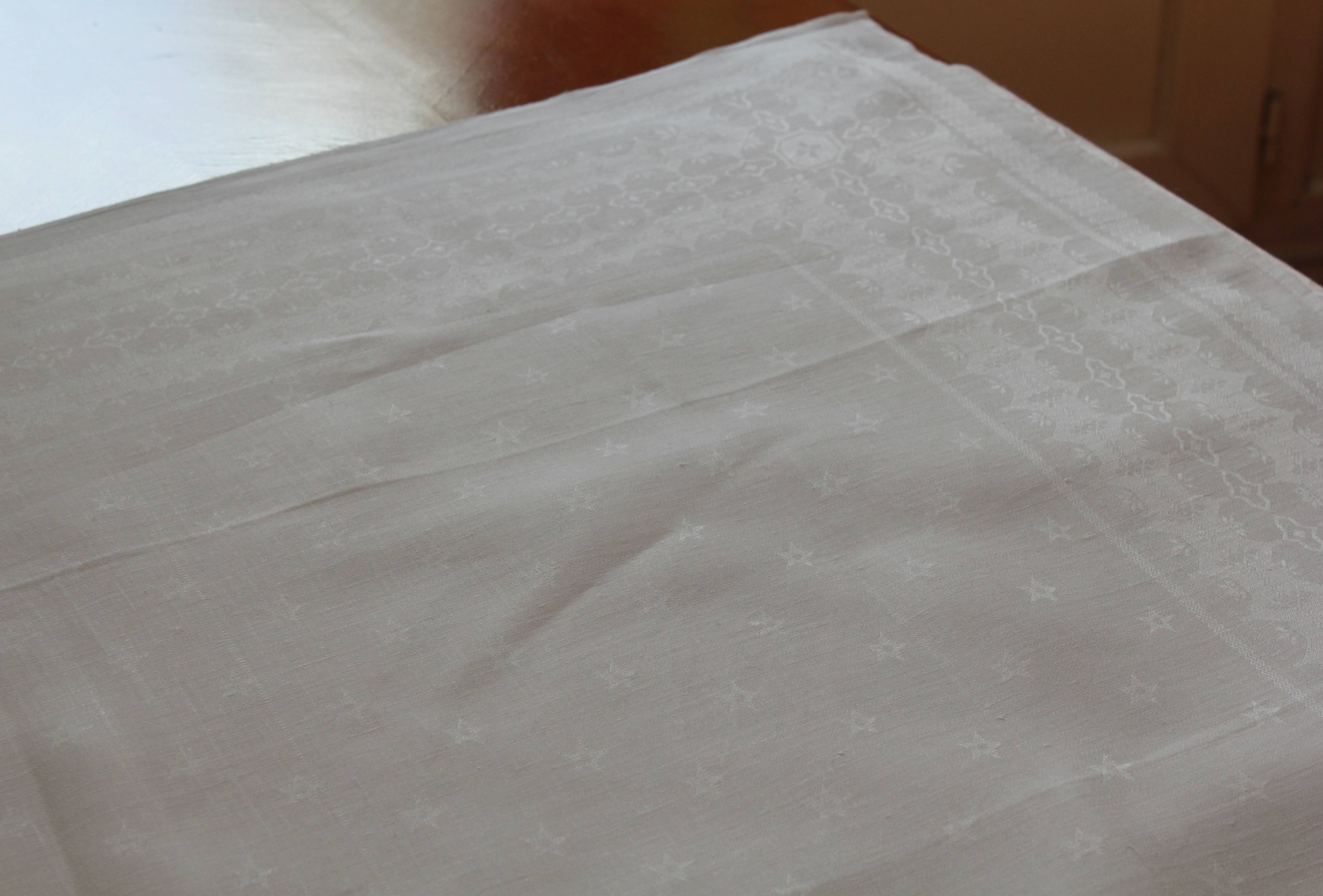 Serviettes anciennes lin damassé blanc étoiles et monogramme B