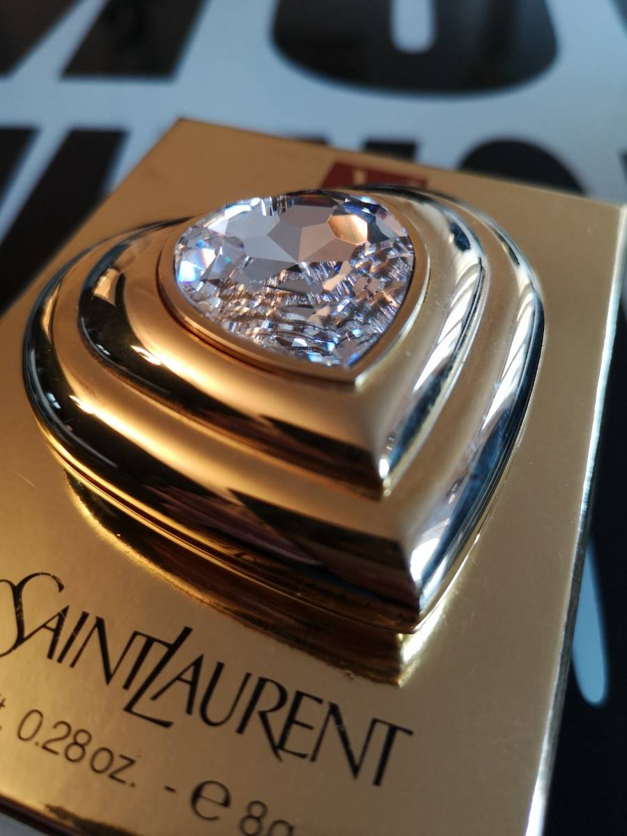 Poudrier vintage YSL coeur années 90 comme neuf